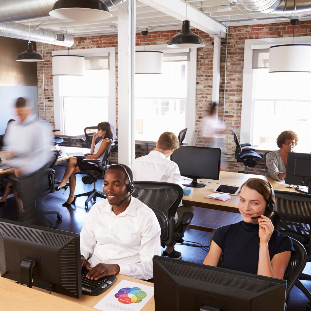 Choosing the Right IT Service: Outsourcing Tips (Nettology)