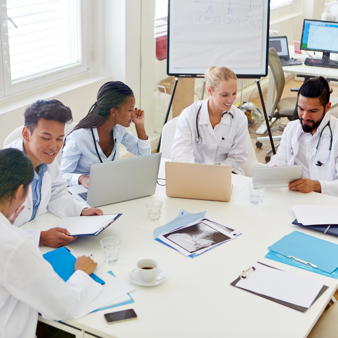 Medical IT Solutions: Key Strategies for Digital Healthcare (Nettology)